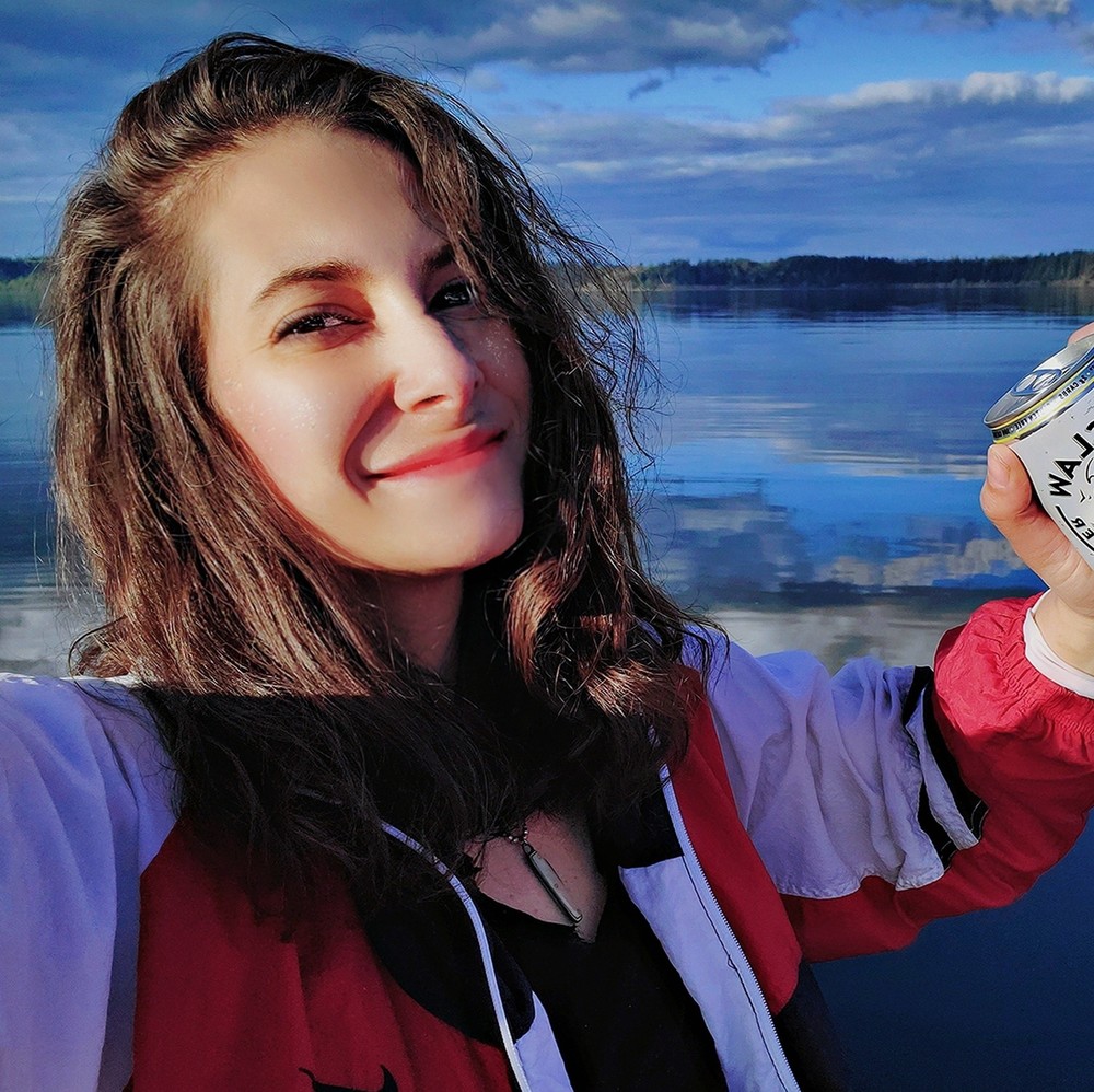 Meet your Posher, Laci